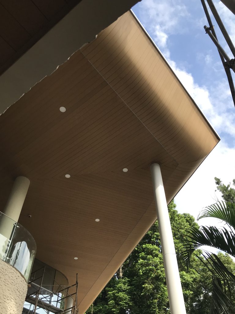 Composite cladding ceiling and soffit detail