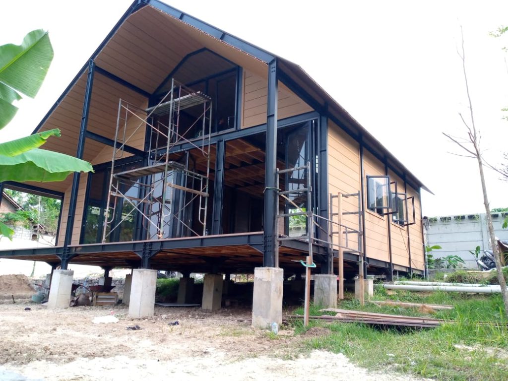Mila IV+IV exterior — real photo of unit under construction